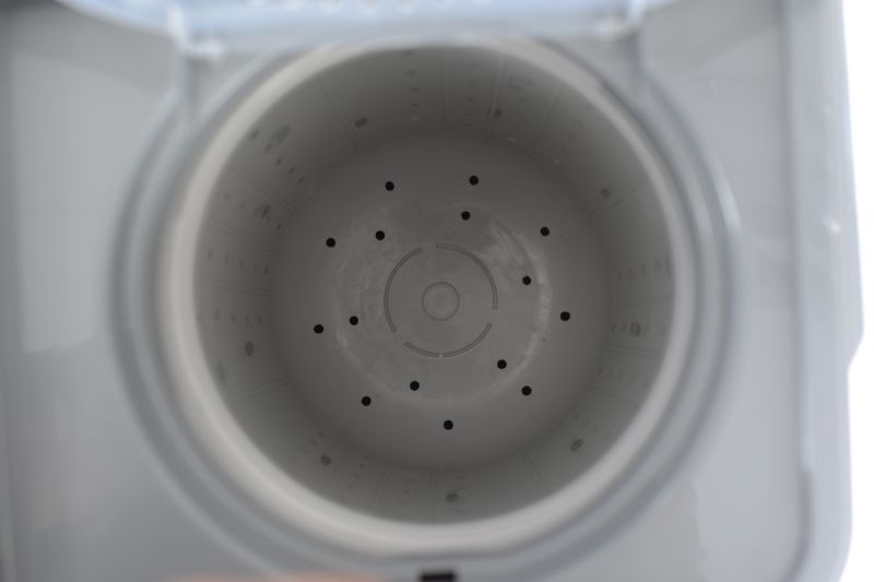 Fujidenzo 8 kg. Twin Tub Washer